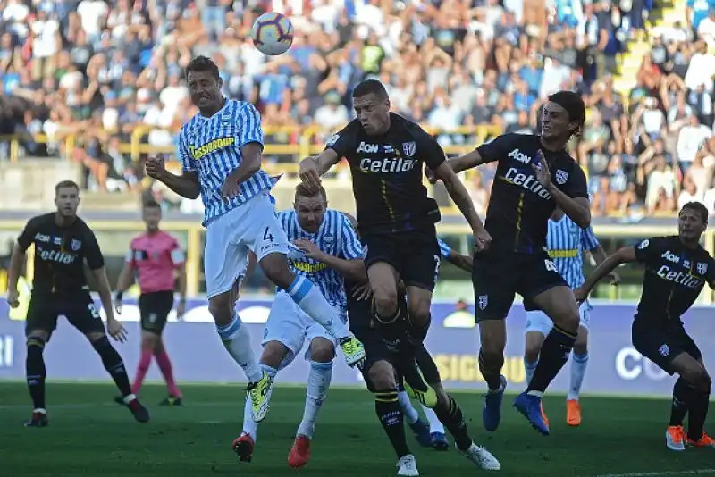 Dopo il Bologna, la squadra di Semplici stende anche i crociati: decide Antenucci, ferraresi a punteggio pieno.