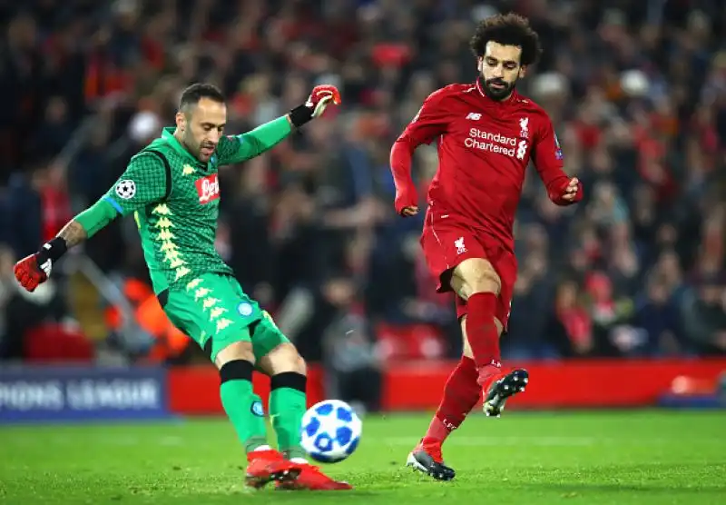 Il Liverpool passa il turno grazie a una rete di Salah, nel finale clamorosa occasione per Milik e miracolo di Alisson.