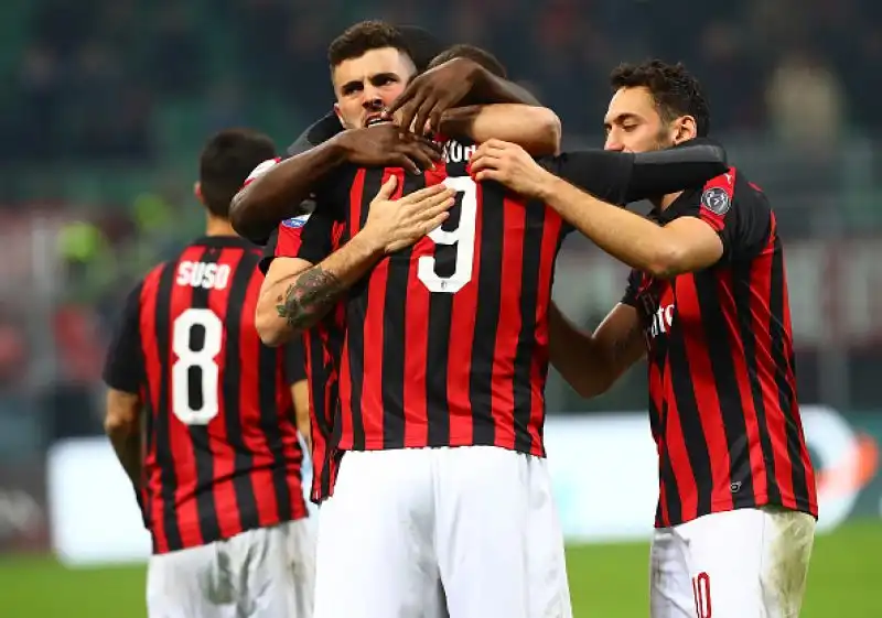 Il Milan rinasce contro la Spal: 2-1 sofferto con gol decisivo dell'argentino.