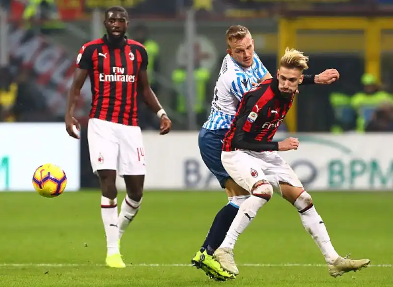 Il Milan rinasce contro la Spal: 2-1 sofferto con gol decisivo dell'argentino.
