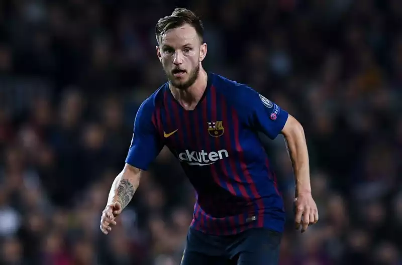 Rakitic ha vinto in carriera 12 titoli al Barcellona e 2 Europa League con il Siviglia