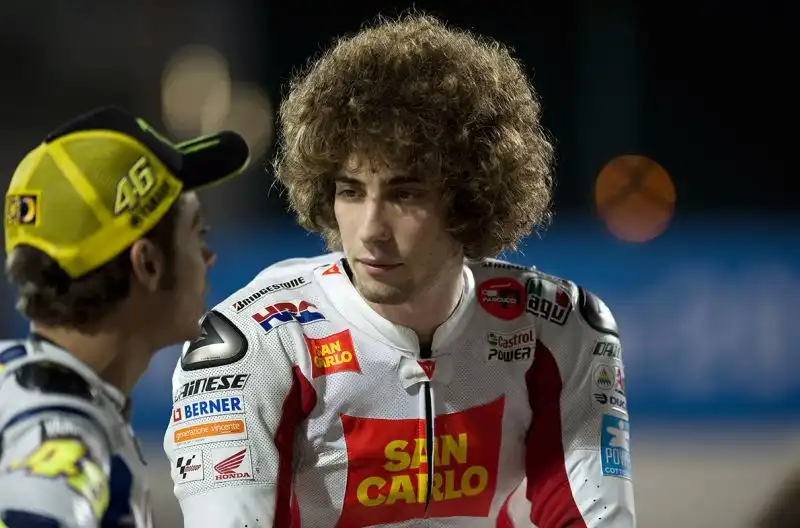 Rossi con l'amico Paolo SImoncelli che ha perso la vita a Sepnag nel 2011.