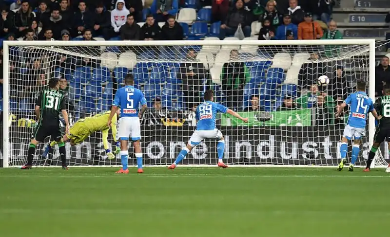 Sassuolo in vantaggio ad inizio ripresa grazie a un gol di Berardi, pareggio dei campani a cinque minuti dal termine grazie a Insigne.