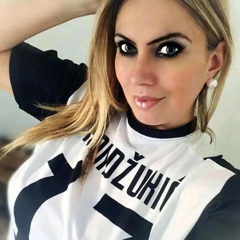 Luciana Linck, opinionista sportiva italo-brasiliana, parla sette lingue e ama Del Piero: "La parola Inter mi dà fastidio".