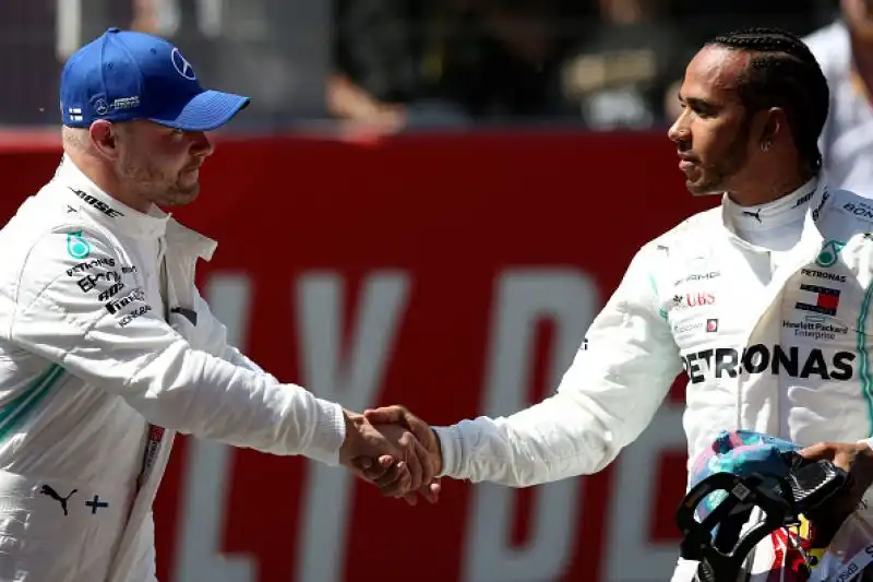 Alle spalle del finlandese il compagno di squadra Hamilton e il ferrarista Vettel.