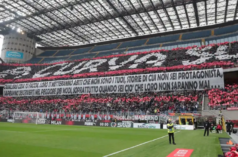 Il Milan rimborsa i tifosi Il Milan rimborsa i tifosi