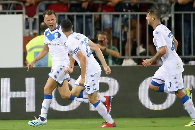 Il Brescia vince in casa del Cagliari, decide Donnarumma.
