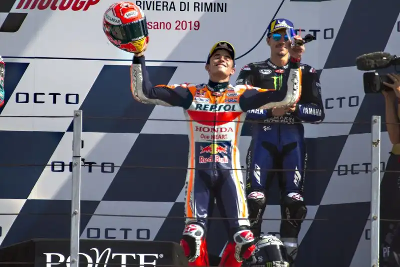 Sul podio con il campione del mondo anche Fabio Quartararo e Vinales, quarto Valentino Rossi, Sesto Dovizioso.