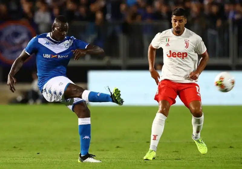 La Juventus ha superato per 2-1 in rimonta il Brescia nell'anticipo della quinta giornata di serie A giocato allo stadio Rigamonti.