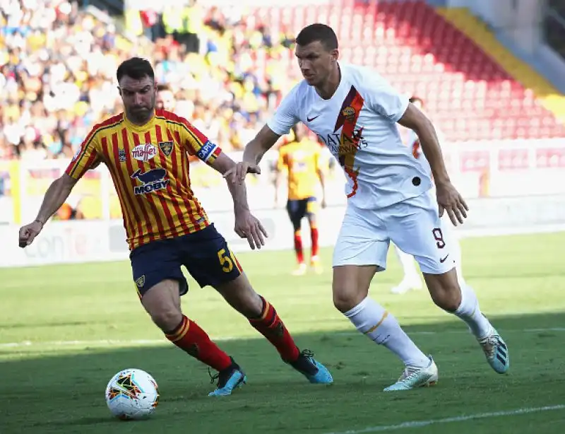 Il match p stato deciso da un colpo di testa di Edin Dzeko su assist di Mkhitaryan.