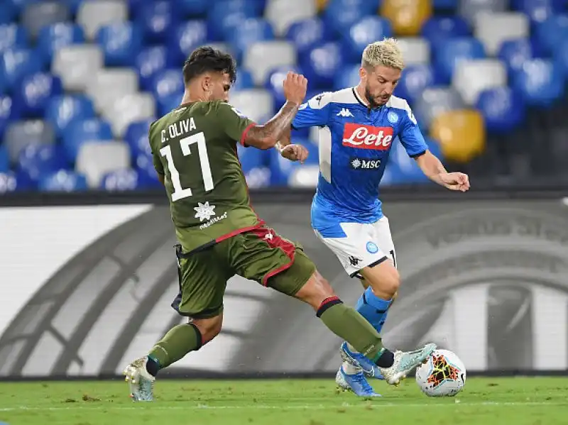 Ko inatteso per il Napoli di Ancelotti, sconfitta dal lanciatissimo Cagliari di Maran