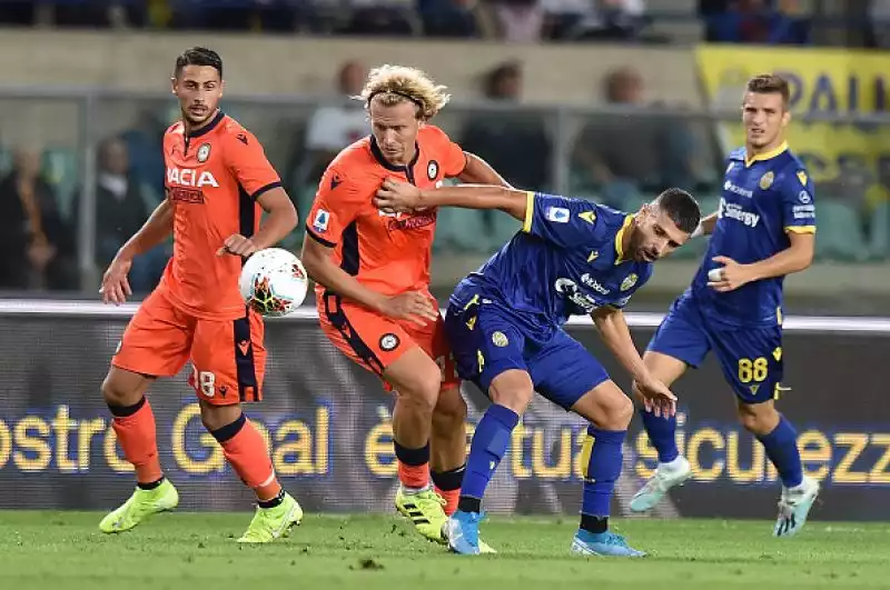 Al Bentegodi è finita 0 a 0 tra Verona ed Udinese davanti a 13740 spettatori di cui 200 tifosi ospiti.
