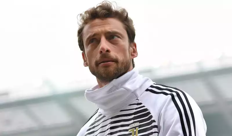 Claudio Marchisio striglia i giovani della Juventus