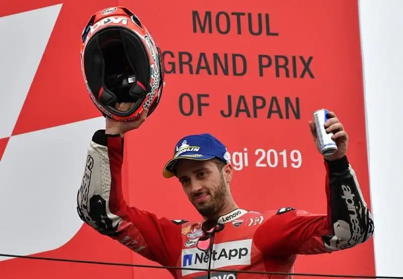 Marc Marquez regna incontrastato: il centauro della Honda domina il Gran Premio del Giappone, imponendosi per distacco su Quartararo e Dovizioso.