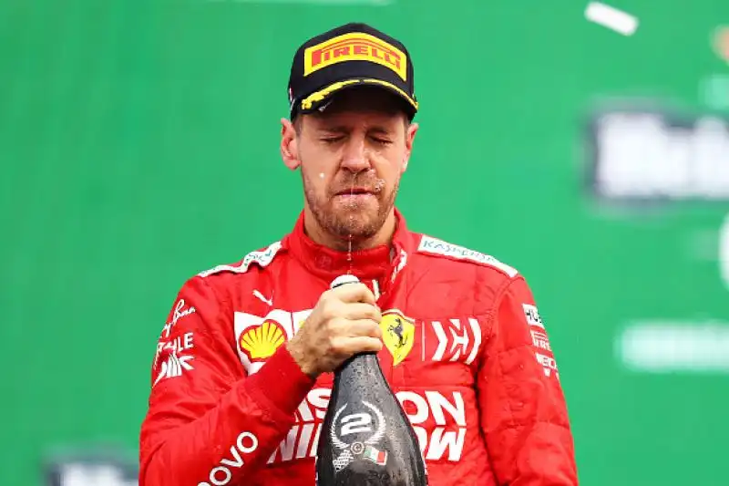 Sul podio alle spalle del britannico la Ferrari di Vettel e Bottas, quarto l'altro ferrarista Leclerc davanti alle Red Bull di Albon e Verstappen.