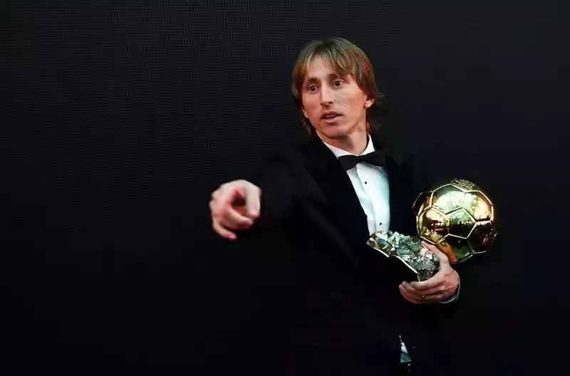 Luka Modric, centrocampista croato del Real Madrid, lo ha vinto nel 2018.