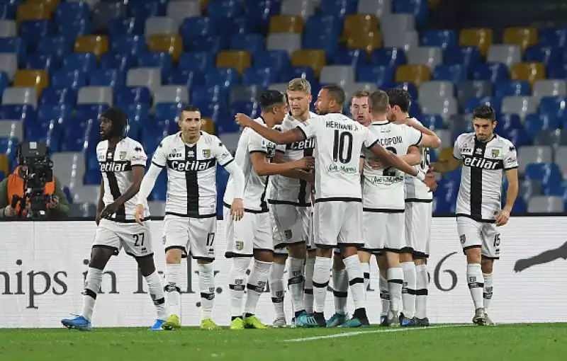 Parma in vantaggio con Kulusevski, pareggio di Milik e gol vittoria nel finale di Gervinho.
