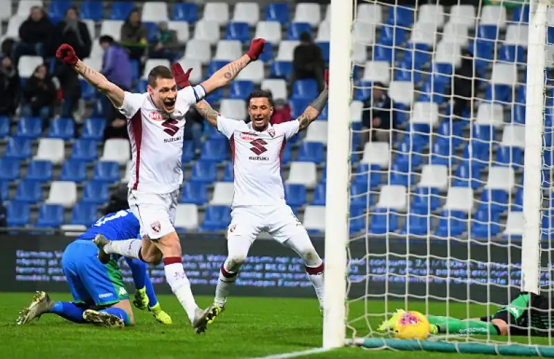 Dopo il vantaggio ospite nel primo tempo i neroverdi hanno prima pareggiato con un gran gol di Boga e poi trovato il gol vittoria con Berardi.