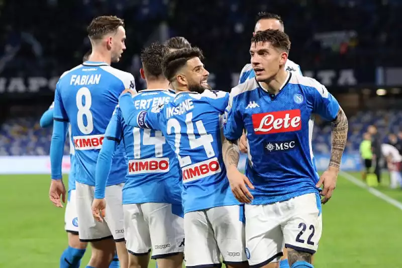 Napoli in gol con Manolas e Di Lorenzo, di Edera il gol per i granata.