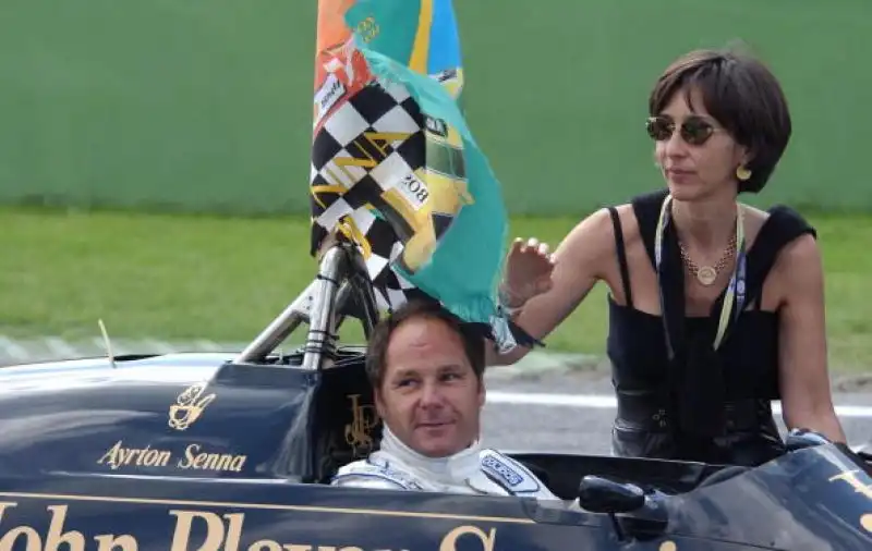 Nel 1990 il suo nuovo compagno è stato Gerhard Berger, austriaco ex Ferrari