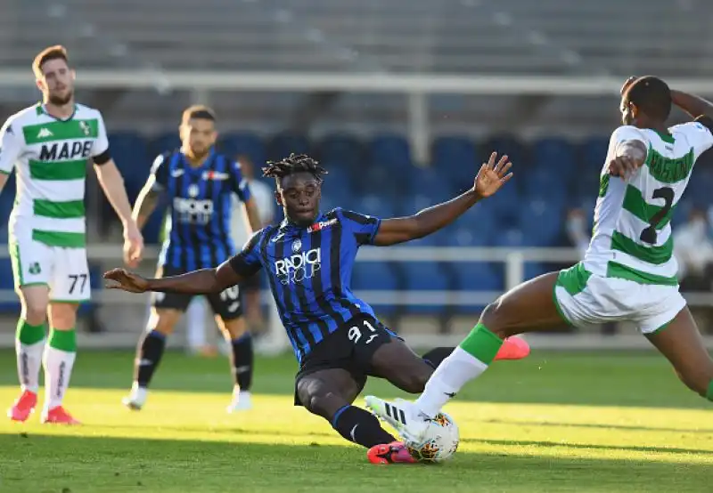 L'Atalanta riprende il campionato con una goleada: la squadra di Gasperini abbatte il Sassuolo per 4-1 nella partita al Gewiss Stadium, recupero della venticinquesima giornata di Serie A.