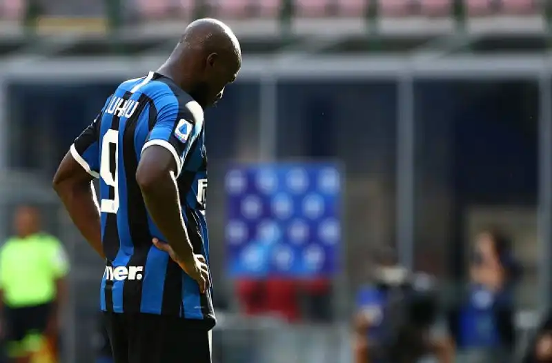 Il Bologna ha superato per 2-1 in rimonta l'Inter in una partita valida per la trentesima giornata disputata a San Siro.