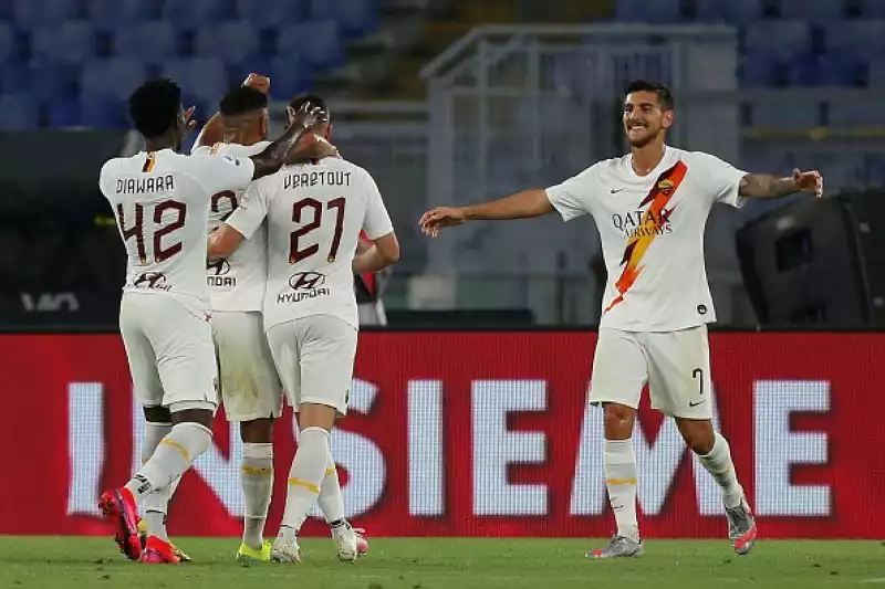 La Roma, colpita a freddo dal gol di Kucka, ha ribaltato il risultato con le reti di Mkhitaryan e Veretout.