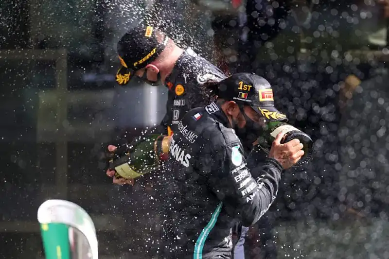 Lewis Hamilton ha vinto dominando il Gran Premio del Belgio, settima prova del Mondiale di Formula 1.