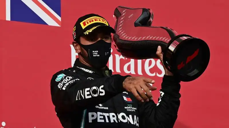 Lewis Hamilton ha conquistato il Gran Premio dell'Emilia Romagna.