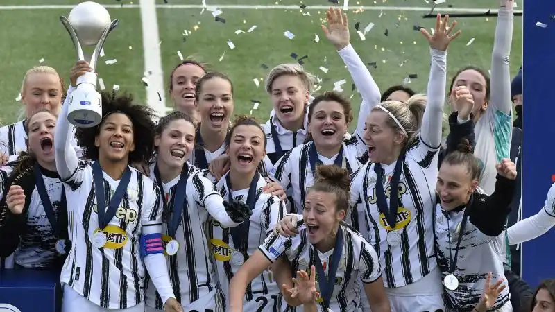 A Chiavari assegnato il primo trofeo del 2021 del calcio femminile.