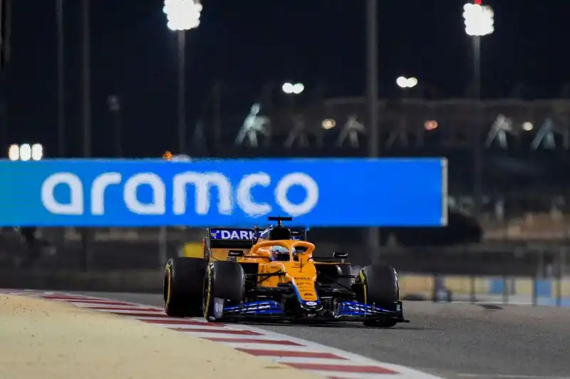7	Daniel Ricciardo (McLaren) 1:30.144 a 1.184