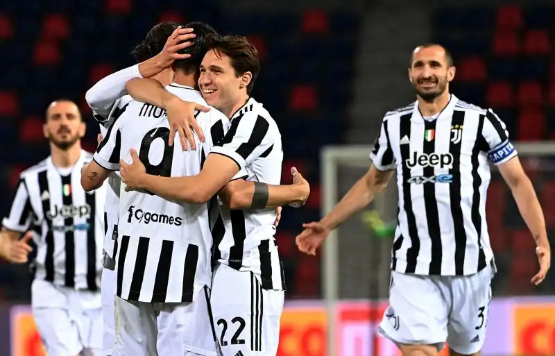Milan secondo e davanti all'Atalanta, Juventus quarta e a sua volte in Champions League, Napoli quinto e deluso. Questi i verdetti dell'ultima giornata di campionato, dopo una girandola di gol