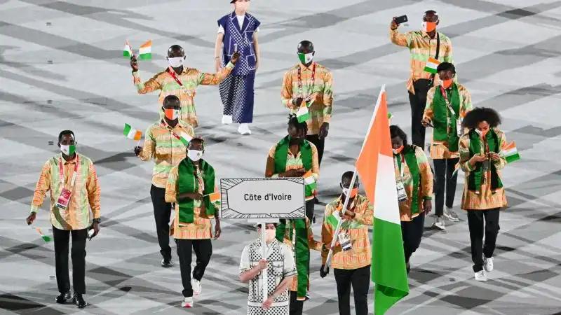 Molto particolari anche sfumature della Costa d'Avorio, ispirate alla propria bandiera