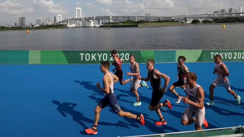 Il triathlon è forse la disciplina più dura a Tokyo 2020, considerando anche le condizioni atmosferiche