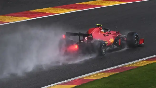 F1, Ferrari: a Leclerc e Sainz non è piaciuta una scelta
