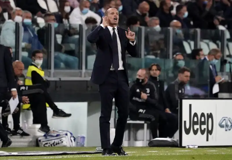 Massimiliano Allegri 5.5: la Juventus parte bene ma con il passare dei minuti perde vigore e soffre nel finale
