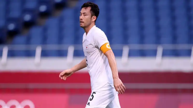 Maya Yoshida denuncia un antipatico episodio