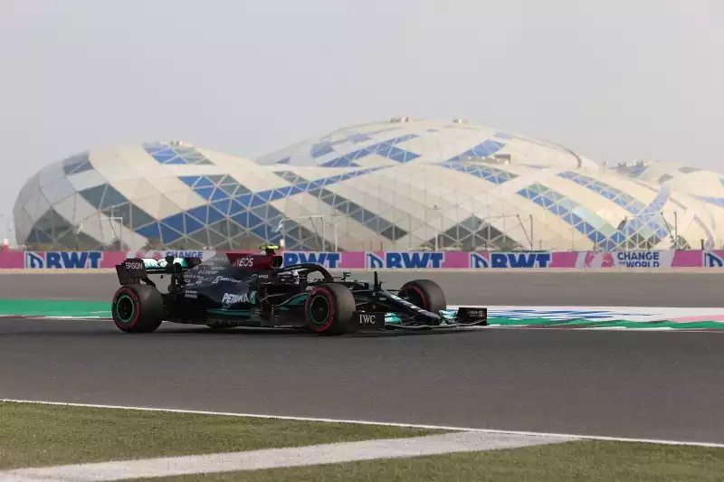 F1, Valtteri Bottas davanti a tutti nelle terze prove libere del Qatar