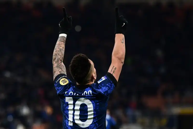 Inter, Lautaro Martinez se la prende con il campo di San Siro