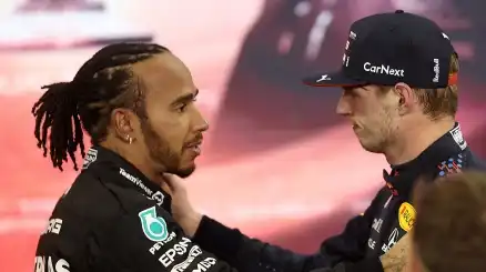 Max Verstappen non dimentica il duello con Lewis Hamilton