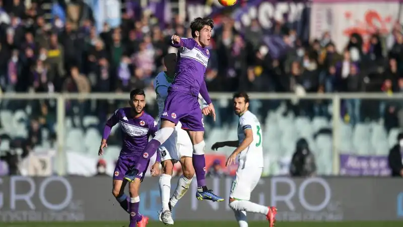 Vlahovic 7: ben contenuto nel corso dei primi quarantacinque minuti dai difensori neroverdi, durante il secondo tempo segna la rete che riaccende le speranze per la Fiorentina