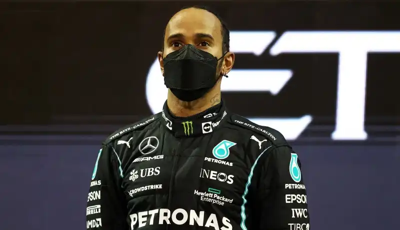 F1, Toto Wolff spiega il silenzio assordante di Lewis Hamilton