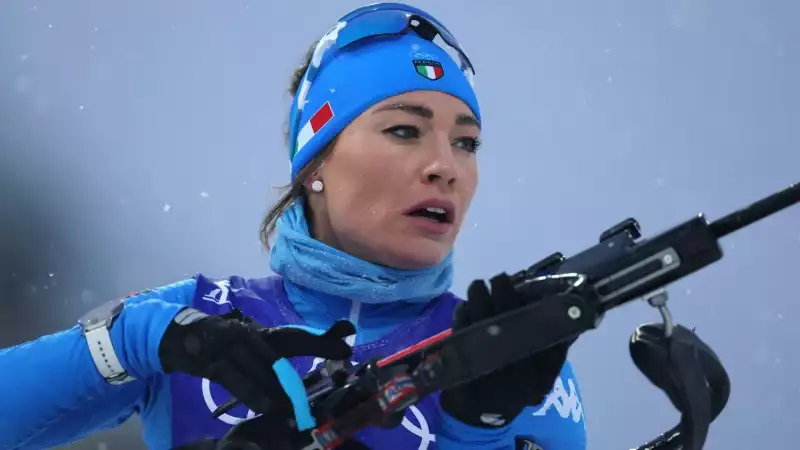Dorothea Wierer si è piazzata sesta nella 10 km di inseguimento alle Olimpiadi invernali di Pechino 2022