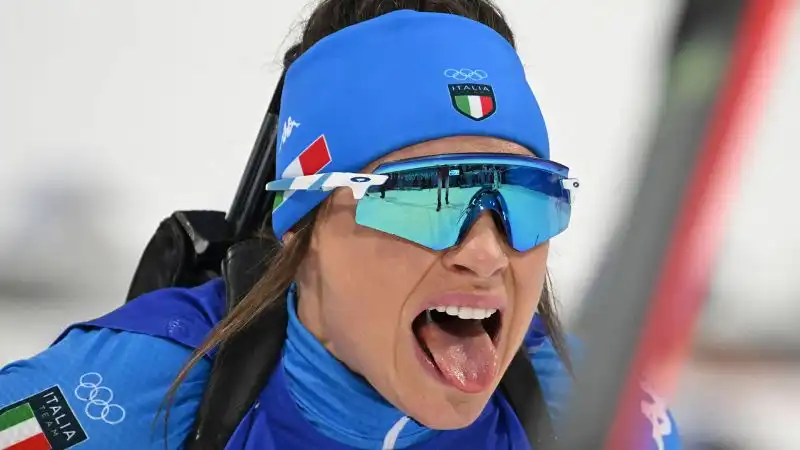 Per due volte è stata vincitrice della Coppa del Mondo di biathlon