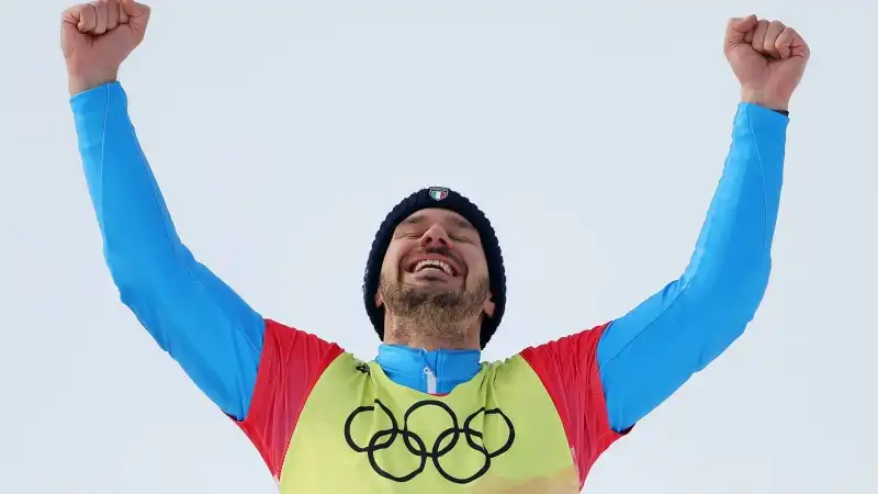 Omar Visintin: al terzo tentativo, centra la medaglia olimpica nello snowboard cross che sembrava un tabù. Promosso