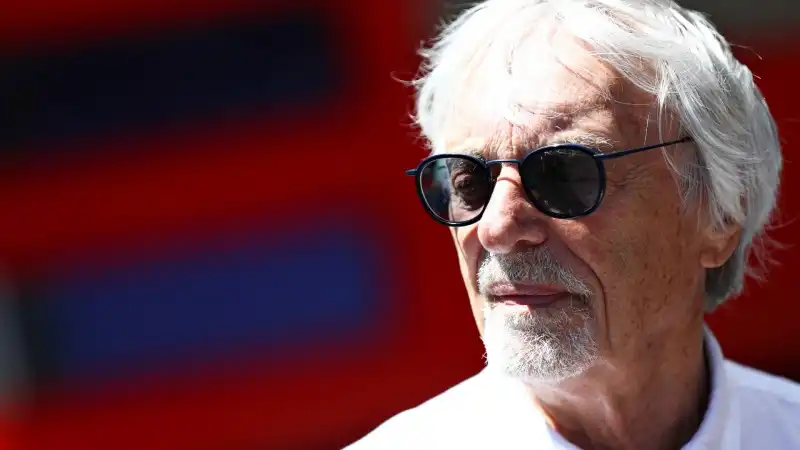 Bernie Ecclestone chiarisce la vicenda della pistola: “Non mi hanno arrestato”