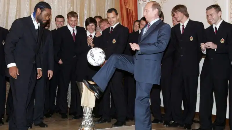 Nel 2005 il CSKA Mosca ha conquistato la Coppa UEFA ricevendo gli elogi anche da parte di Vladimir Putin