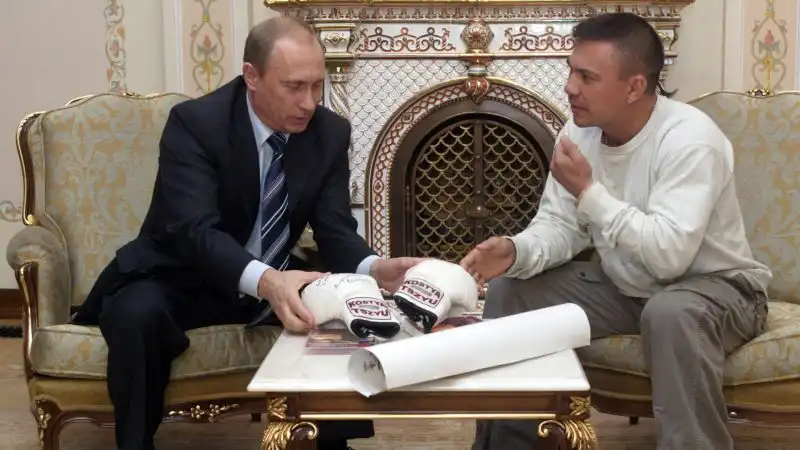 L'anno prima il presidente russo ha incontrato il pugile Kostya Tszyu