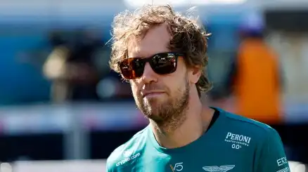 Sebastian Vettel, disavventura in moto ma Gp non a rischio