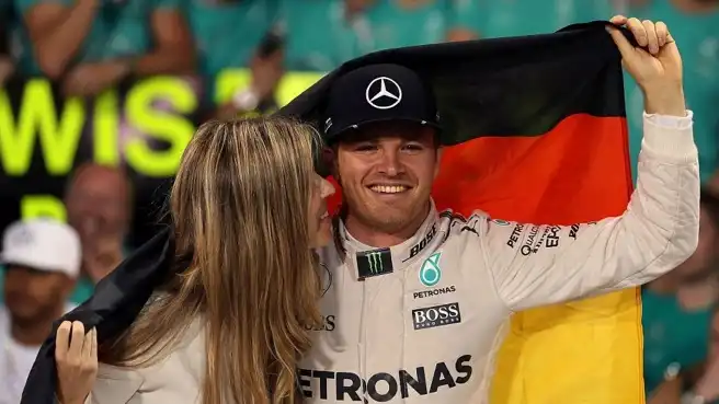 Nico Rosberg non dimentica quando ha battuto Lewis Hamilton